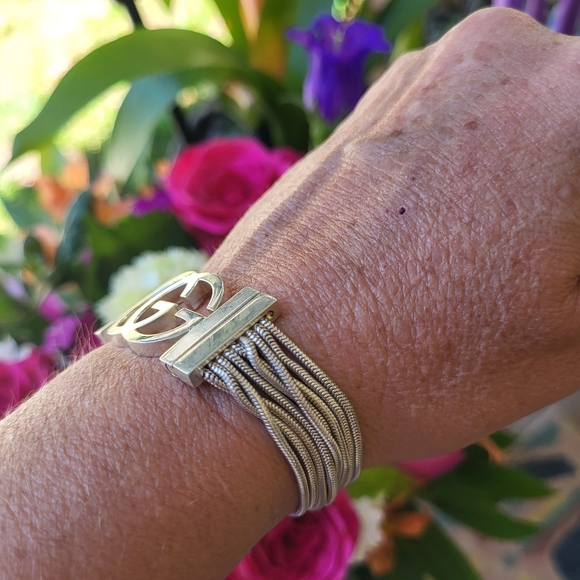 SALE!!! GUCCI DOUBLE GG BRACELET! π€© 6.7 inches - Picture 14 of 15